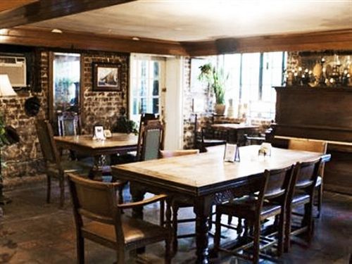 Kenmore Inn Fredericksburg Restoran fotoğraf